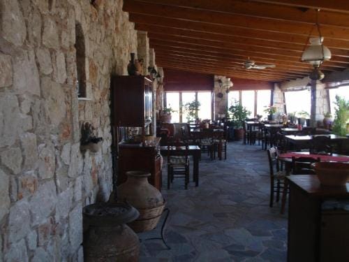 Liros Hotel in Rhodes, Greece