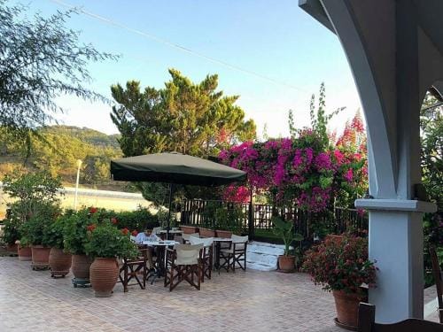 Liros Hotel in Rhodes, Greece