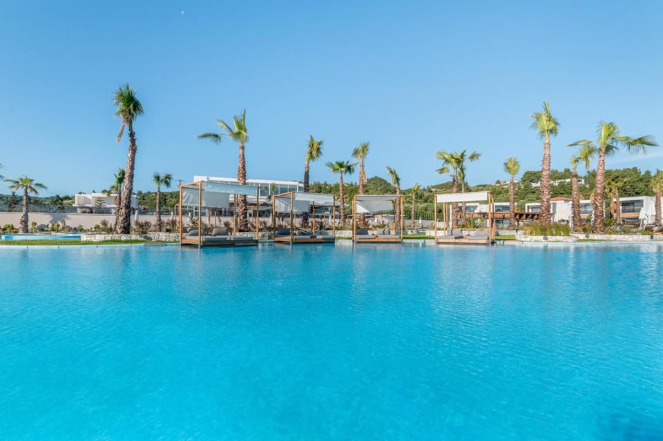 Anna Island Hotel in Halkidiki