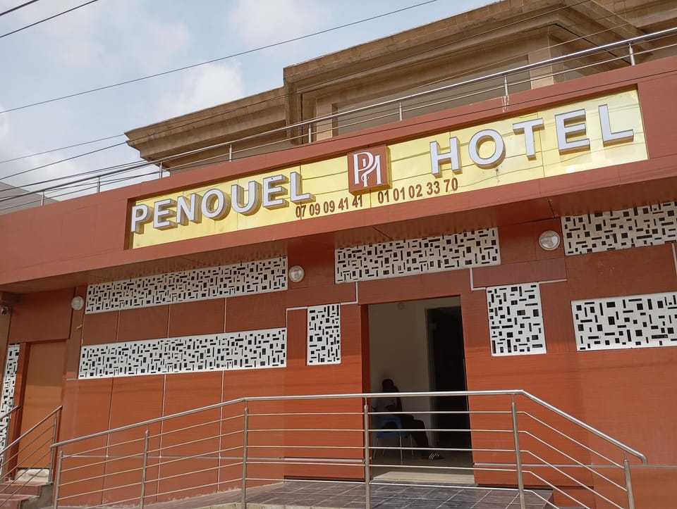 Penouël Hôtel  Hotel in Africa