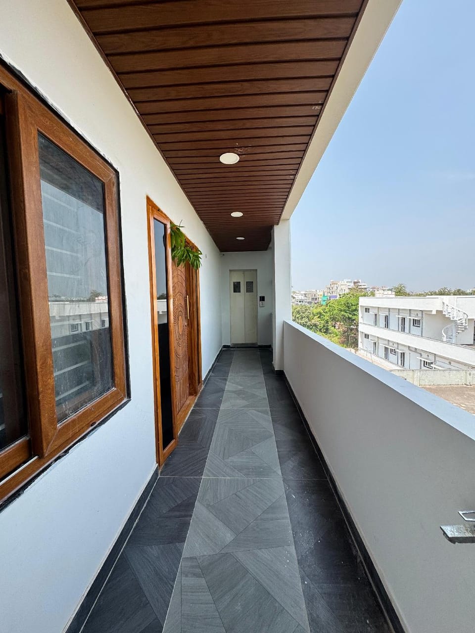  MADHAVA RESIDENCY COUPLE FRIENDLY Apartment hotel in Andhra Pradesh