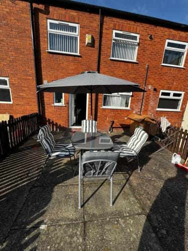 Liberty Guest House Hotel in Liverpool