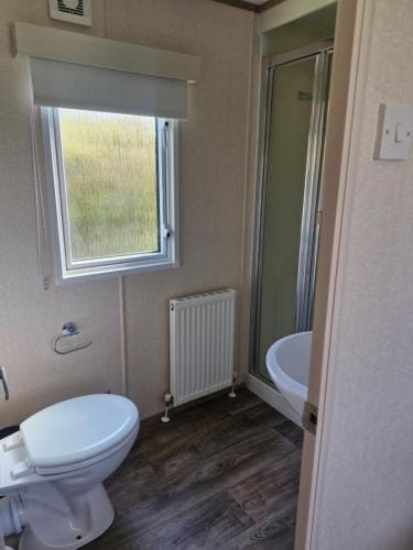 The Lodge at Hafan Church Bay, Gadlys Coastal Cottages Lodge in Cylch-y-Garn