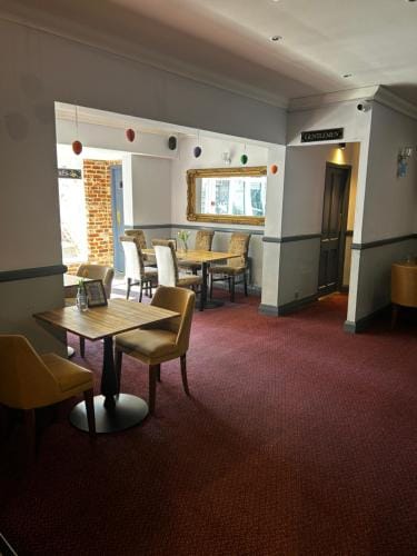 The Limes Bar and Hotel Hotel in Babergh District