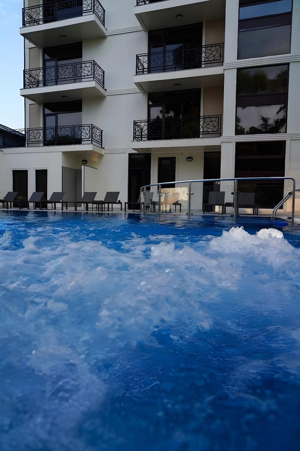 Whirlpool bathtub