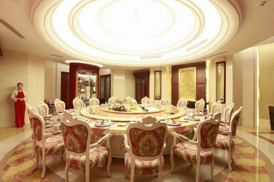 SUZHOU PLATINUM HANJUE HOTEL 白金汉爵大酒店(苏州相城店) Hotel in Suzhou