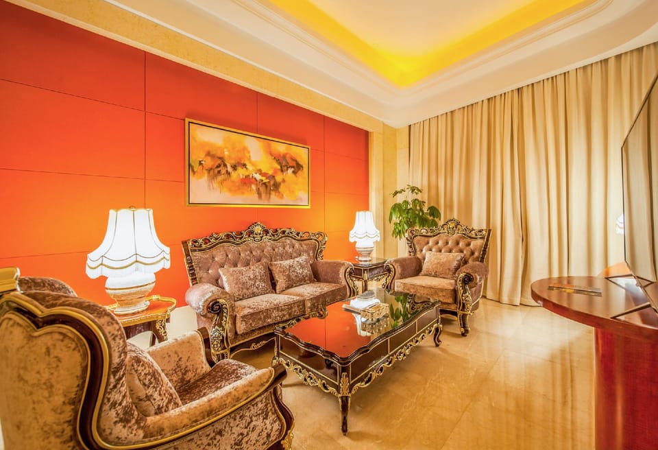 CIXI PLATINUM HANJUE HOTEL 慈溪白金汉爵大酒店 Hotel in Zhejiang
