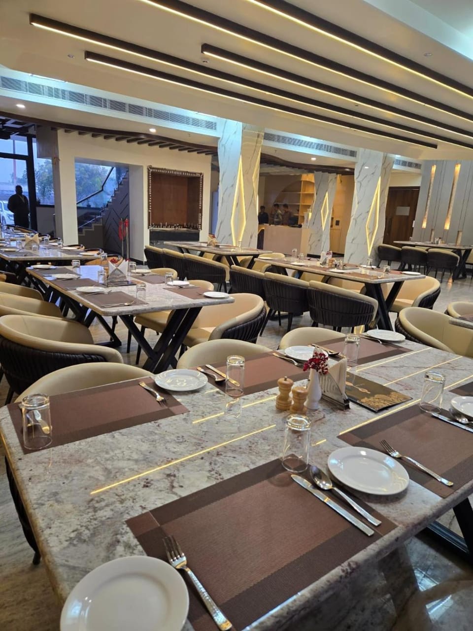 KNG GRAND HOTEL AND RESORT Fethapur Sikri Hotel in Uttar Pradesh