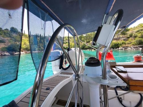 Sailing holiday in Croatia  - private sailing yacht 14m Hotel in Split