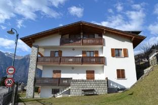 Bilocale Adamello, Giustino Hotel in Province of Brescia