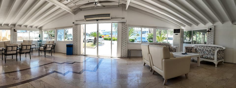 Mos Hotel Çeşme Hotel in Cesme