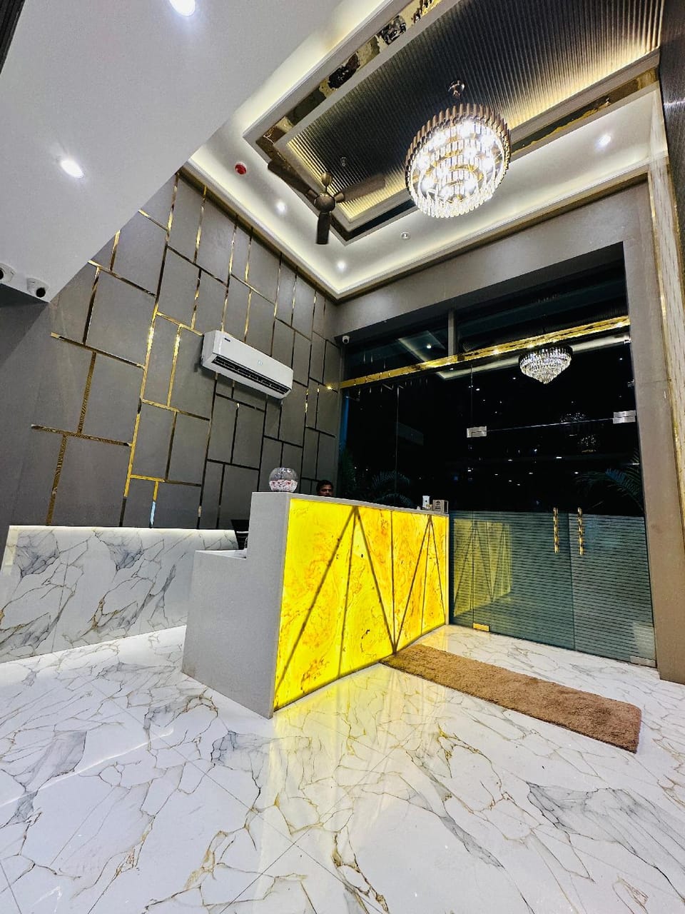 Hotel BKC Gold View Hotel in Mumbai
