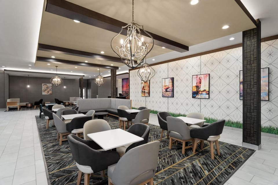 La Quinta Inn & Suites by Wyndham Olive Branch Hotel in Olive Branch