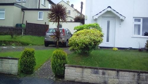 Bed & Breakfast Only - not 24 hour lodging - Truro, Cornwall - free parking Hotel in Truro