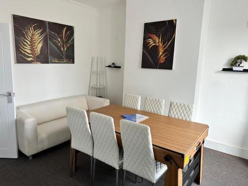 Rems cosy homely place Hotel in Birmingham