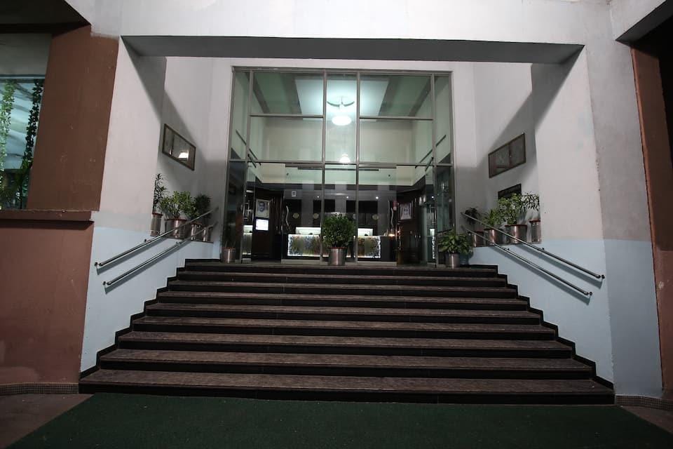 Hotel Arushan Grand Hotel in Nepal