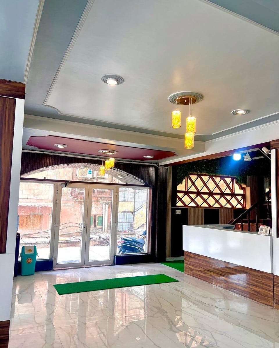 Satyam Dham Inn in Uttar Pradesh