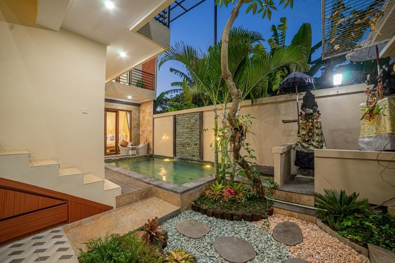 Bulan Adi Villa By Reccoma Resort in Blahbatuh