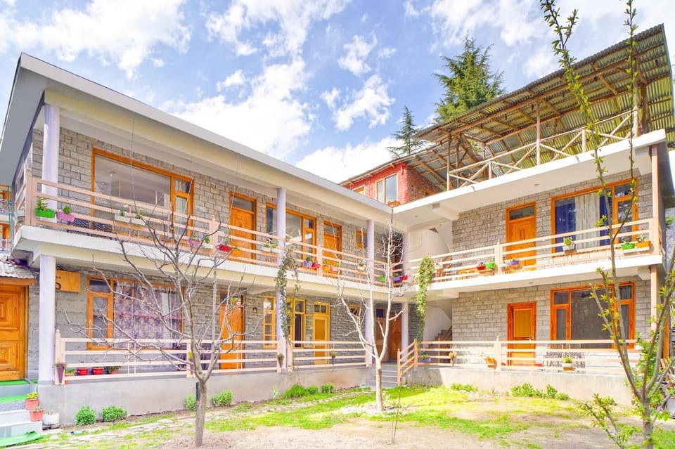 The Doors Inn Hotel in Manali
