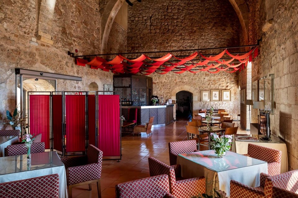 Bar/lounge