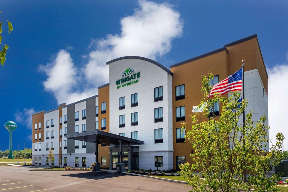 Wingate by Wyndham Angola Hotel in Indiana