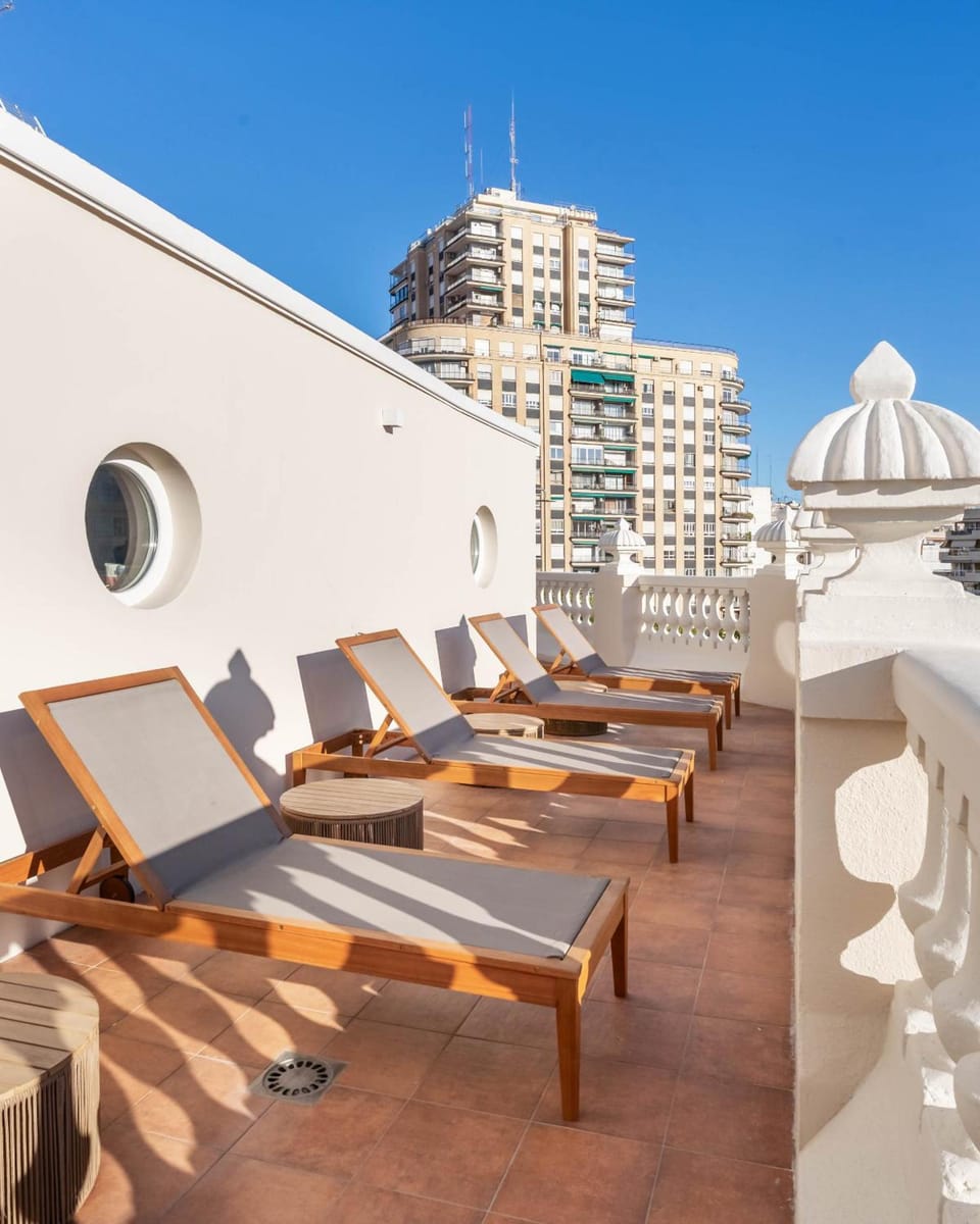 Limehome Valencia de Xativa Hotel in Valencia