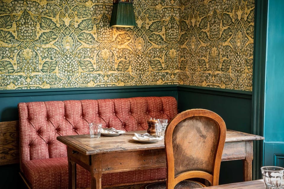 The Swan Inn Inn in West Oxfordshire District
