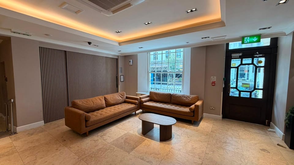 Queens Park Premier London Hyde Park Hotel in City of Westminster