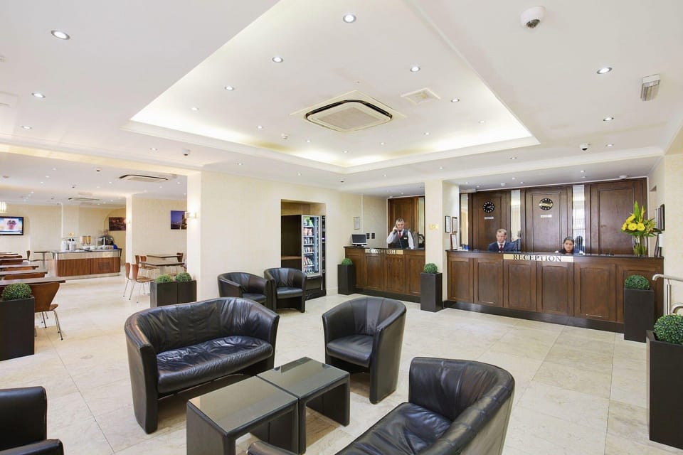 Queens Park Premier London Hyde Park Hotel in City of Westminster