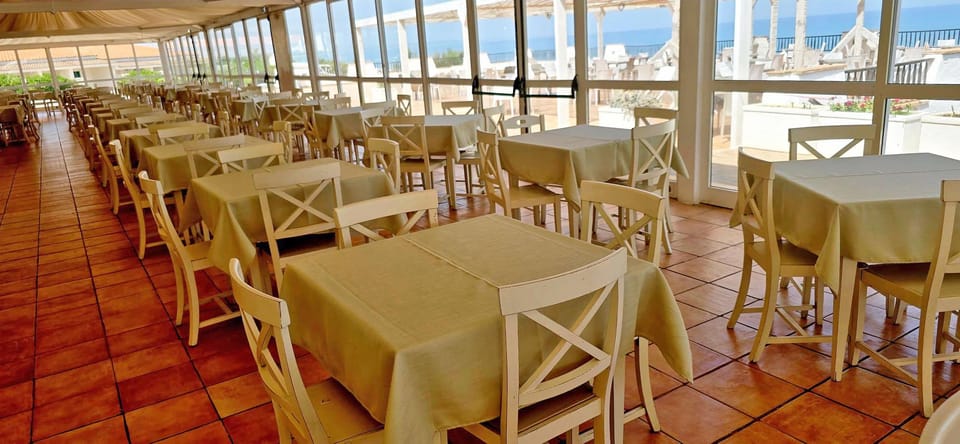 Acqua di mare Hotel e Resort Hotel in Sardinia