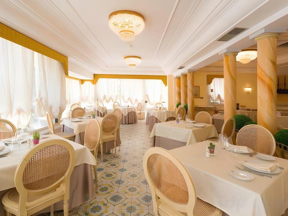 Hellenia Yachting Hotel & SPA Hotel in Naxos