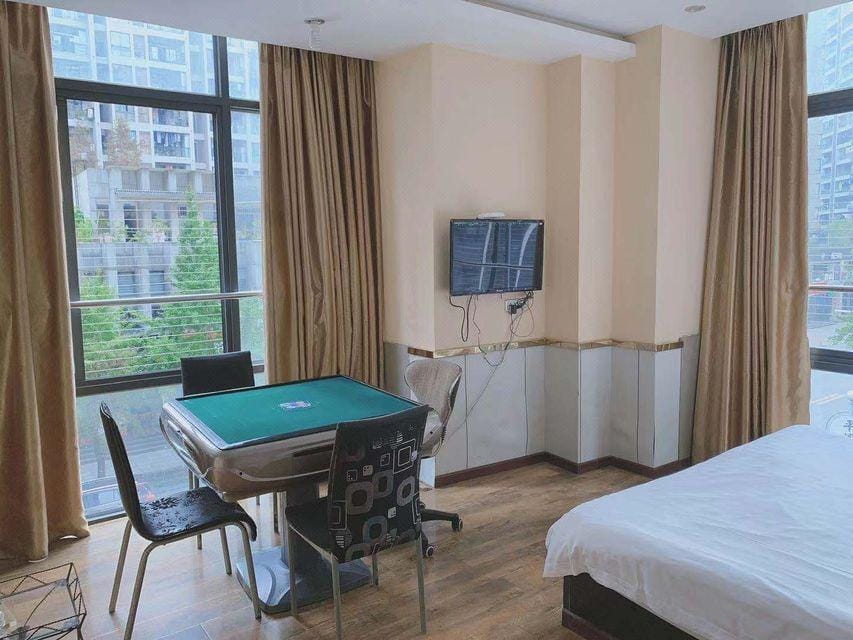 Bangshi Business Hostel Hotel in China