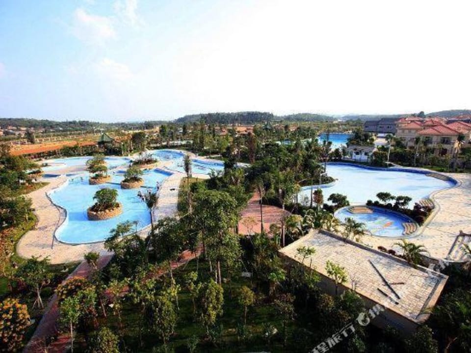 Foshan Sanshui Hotspring Resort Hotel in Guangzhou
