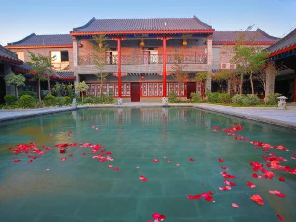 Foshan Sanshui Hotspring Resort Hotel in Guangzhou