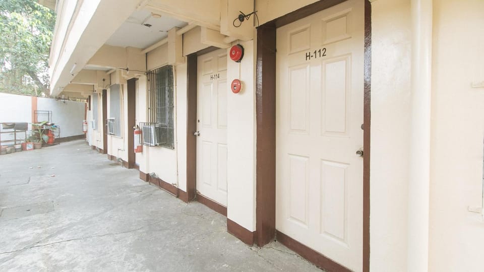 Pension Inn Marilao Apartment hotel in Region of Manila