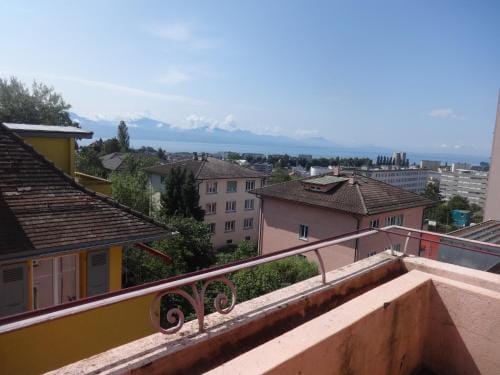 Chambres meublees Prilly - Lausanne Hotel in Lausanne