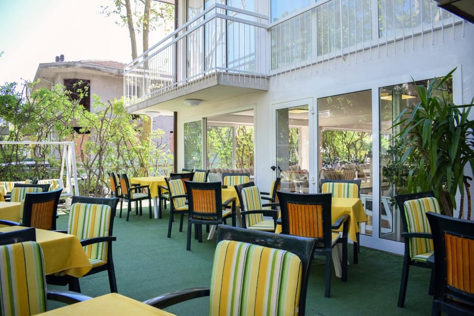 Hotel Ville De Paris Hotel in Riccione