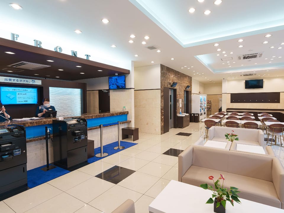 Toyoko Inn Osaka Hankyu Juso-eki Nishi-guchi No.2 Hotel in Osaka