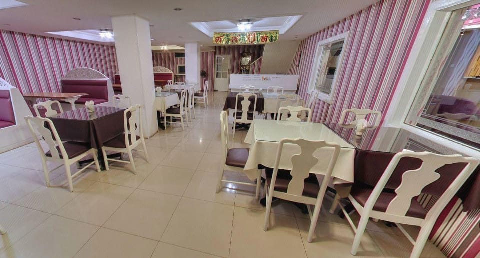 Highway hotel Hotel in Chiang Mai