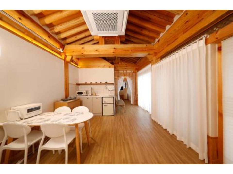 Hanok Stay Mokhyang Resort in South Korea