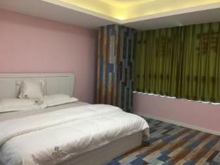 Suzhou Whale Inn Hotel in Suzhou