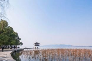 Hangzhou Yuting Yipin Hotel (Wulin Square Hushu South Road Shentangqiao Subway Station) Hotel in Hangzhou