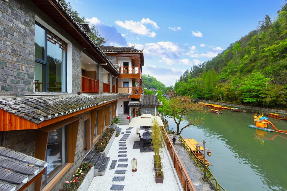 Yunshui River View Courtyard Homestay Hotel in China