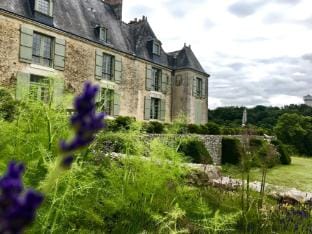 L'appartement Montmorency Hotel in Centre-Val de Loire