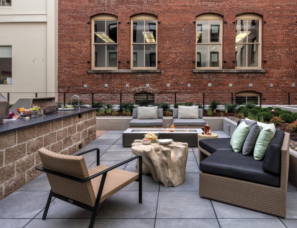 WorldMark Portland Waterfront Park Hotel in Portland