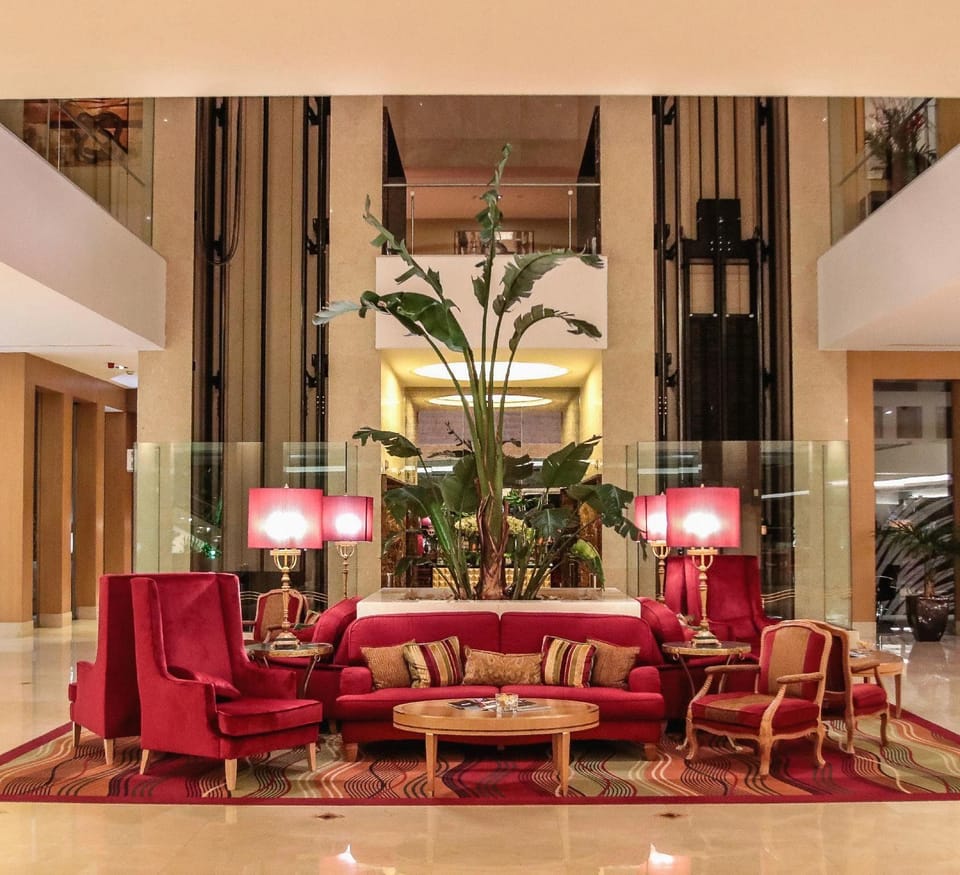 Hotel Cascais Miragem Health & Spa Hotel in Estoril