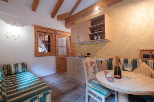 Baita Velon Hotel in Province of Brescia