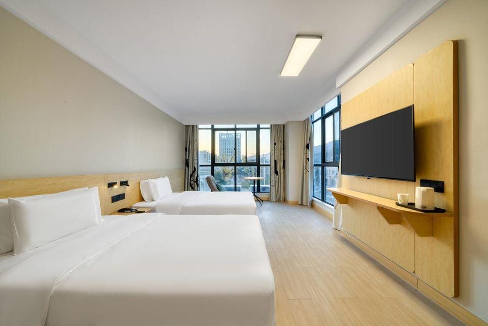 Hi Inn (Hangzhou Fuyang Yeshengdongwuyuan) Hotel in Hangzhou