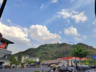 Xinhong Hotel (Hangzhou Lin'an East Station) Hotel in Hangzhou