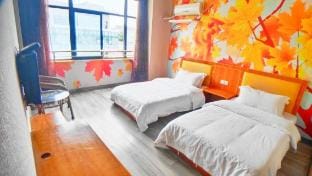Xinhong Hotel (Hangzhou Lin'an East Station) Hotel in Hangzhou